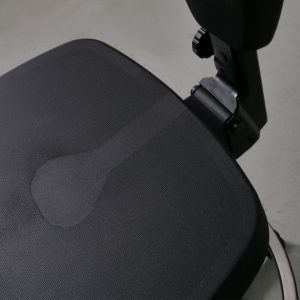 Chaise technique en polyurethane asynchrone zoom sur l'assise résistante Navailles