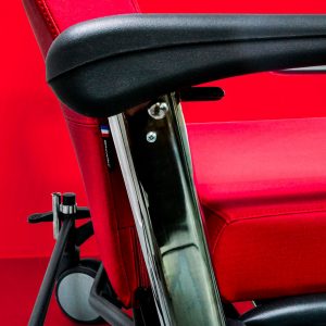 accoudoirs fauteuil médical molyvalent adapté aux personnes à forte corpulence Optimum Navailles