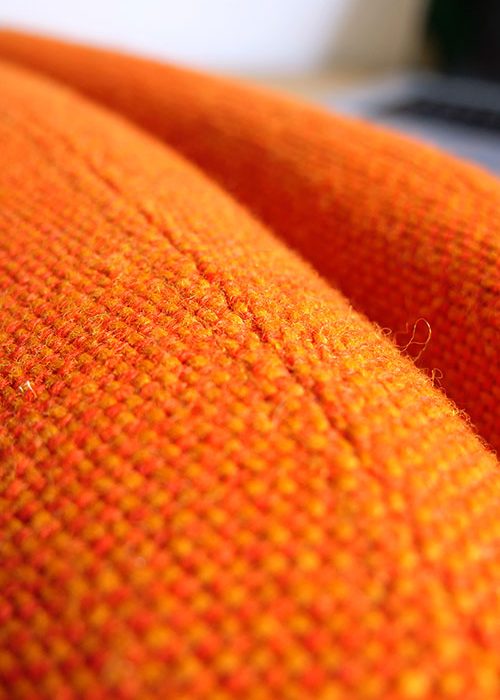 detail laine hallingdal orange chaise de bureau vintage heritage 80 navailles